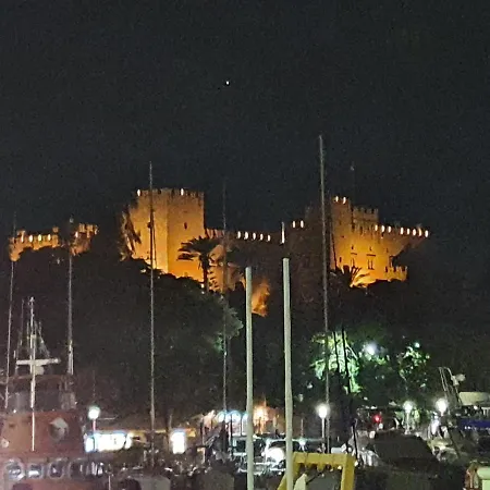 Old Town Diamond Daire Rhodes City